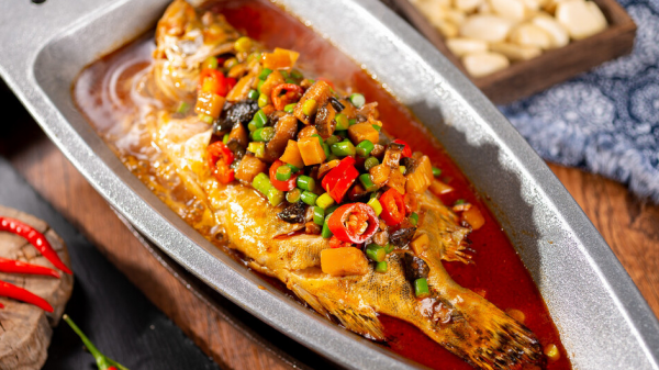 湖南最出名的12道名菜，香辣可口，又鮮又嫩，自己在家也能輕鬆做