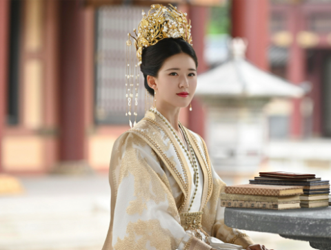 《且試天下》八大主演劇照及人物介紹，楊洋趙露思首次合作