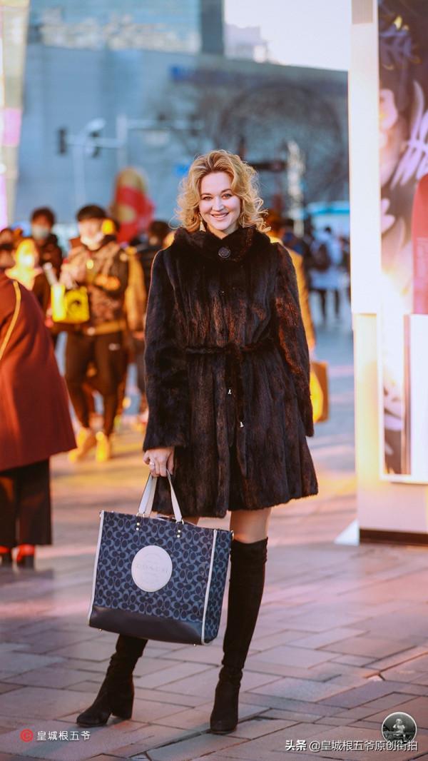 讓自己對時尚領域有更多的瞭解,你就能夠更好地讓自己做出改變 讓自己對時尚領域有更多的瞭解,你就能夠更好地讓自己做出改變