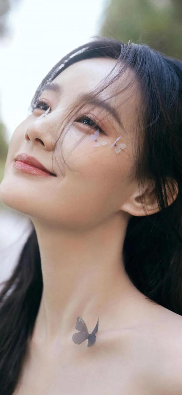 李一桐 全面屏桌布