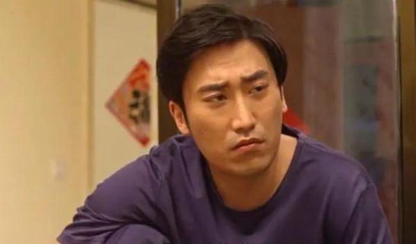 用金條當盆栽，投資過吳京的電影，趙本山的徒弟吳雲飛到底多有錢