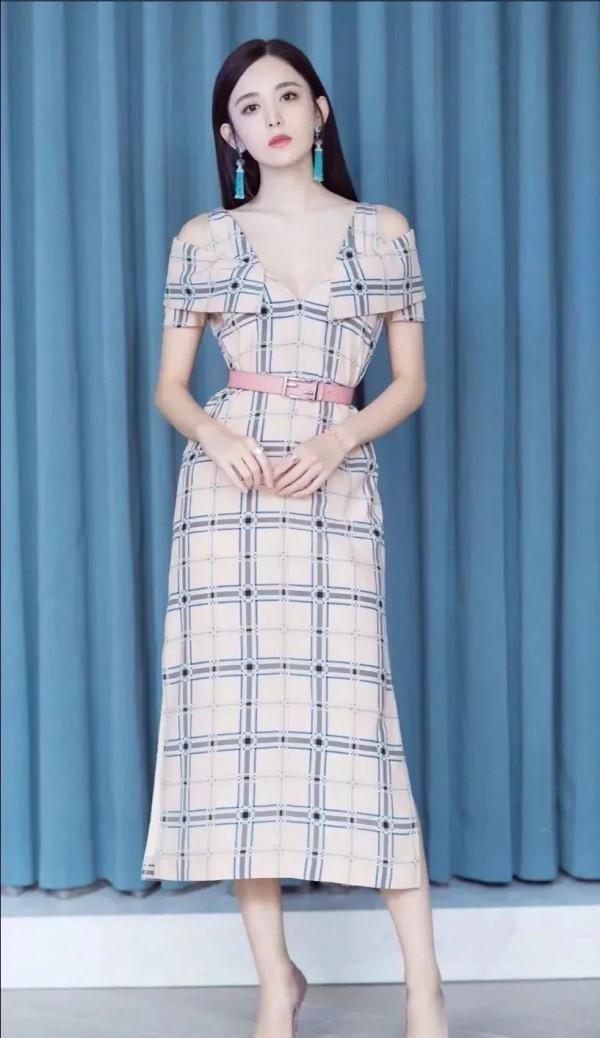 魅力四射古麗娜扎 魅力四射古麗娜扎