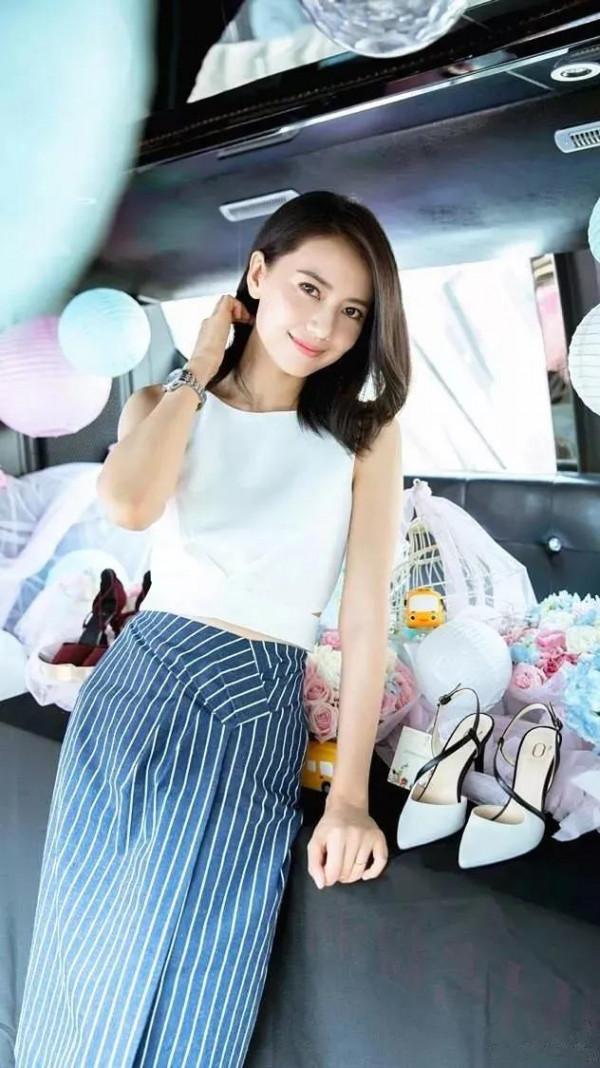 女神高圓圓桌布