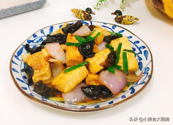 九月,吃豬肉不如吃這菜,營養好吃又實惠,解饞開胃,孩子特愛吃 九月,吃豬肉不如吃這菜,營養好吃又實惠,解饞開胃,孩子特愛吃