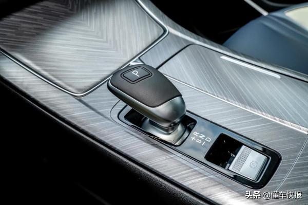 10萬元級為年輕人打造的汽車圈“大V”,解析啟辰大V產品力 10萬元級為年輕人打造的汽車圈“大V”,解析啟辰大V產品力