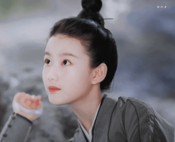 什麼來頭?把楊冪擠下去,資源比華為二公主還好? 什麼來頭?把楊冪擠下去,資源比華為二公主還好?