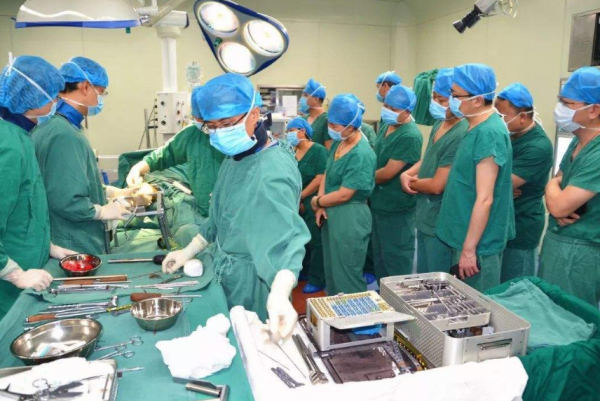 文科生也可以學醫？4個適合文科生的醫學專業，難度不大還好就業