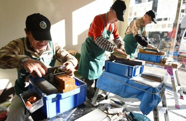 老齡化問題多嚴重？78歲老人“高空”作業身亡！意外揭開日本真相