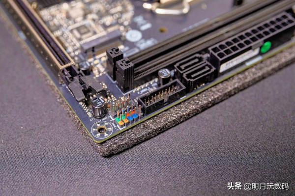 小尺寸也有高效能,銘瑄MS-挑戰者H510ITX主機板效能體驗 小尺寸也有高效能,銘瑄MS-挑戰者H510ITX主機板效能體驗