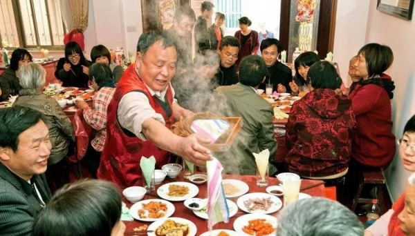 蘇州人的流水席,都在這不起眼的木園堂裡 蘇州人的流水席,都在這不起眼的木園堂裡