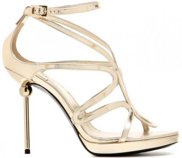 國際電影節為我們帶來大量來自 Louboutin、Aquazzura 的鞋履