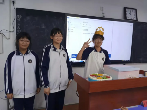 九月‖不止一個故事,不止一面六全 九月‖不止一個故事,不止一面六全