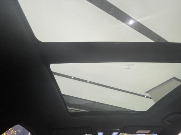 20多萬華為賽力斯SF5汽車實體店初體驗，能超越特斯拉？