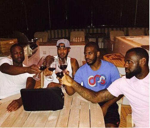 風塵四俠誰在NBA賺得最多？保羅4.2億，那詹姆斯、韋德和安東尼呢