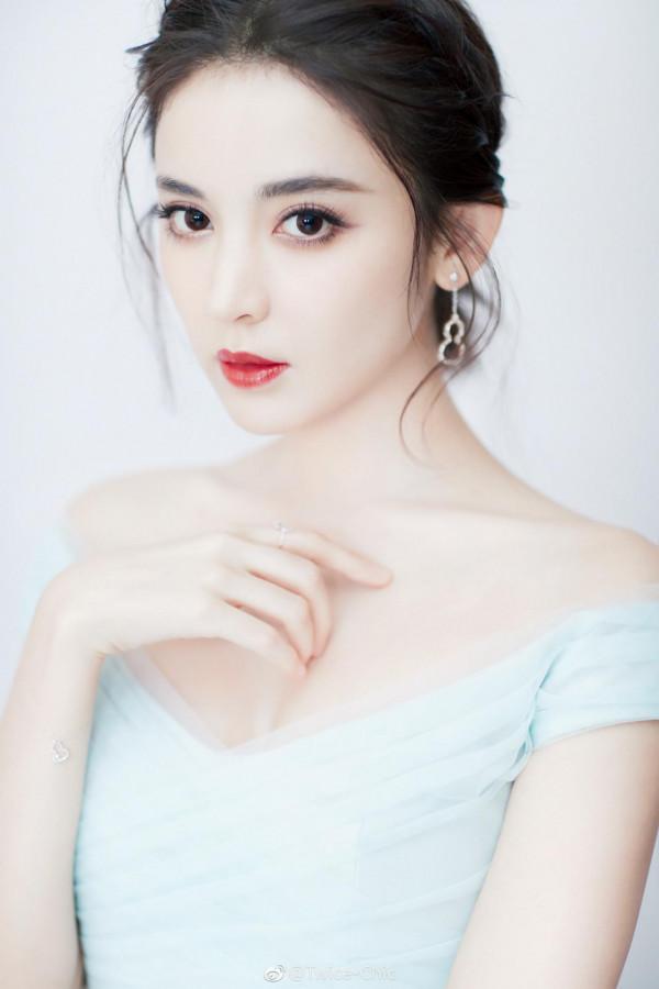 古力娜扎,新疆女明星(二) 古力娜扎,新疆女明星(二)