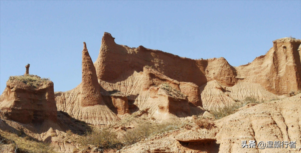 徒步穿越魔鬼谷，被稱為沙漠之王的趙子允，忘卻生死才能幕天席地