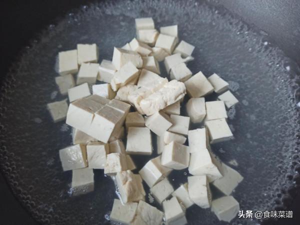 豆腐最好吃的12種做法，步驟簡單，鮮香入味，快學會做給家人吃吧