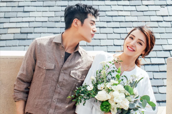 一見鍾情，再見官宣，奉子成婚後不久二胎得女，這也太快了