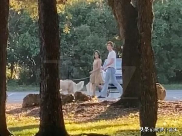 今日歐美圈：艾薇兒新專名稱公開，侃爺Cardi B將合作？
