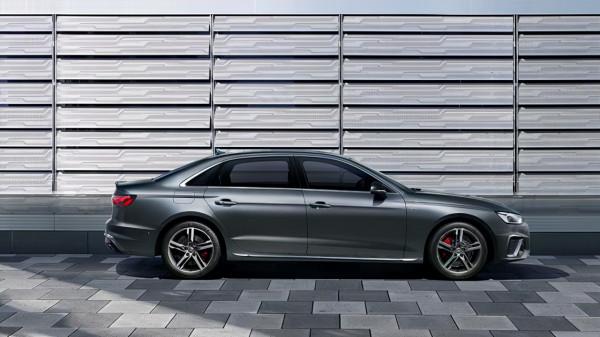 共推7款車型,2022款奧迪A4L正式上市,起售價30.68萬元 共推7款車型,2022款奧迪A4L正式上市,起售價30.68萬元