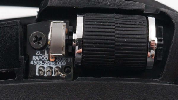 可同時連4臺終端裝置,一鍵切換,雷柏多模式無線滑鼠MT750W拆解 可同時連4臺終端裝置,一鍵切換,雷柏多模式無線滑鼠MT750W拆解