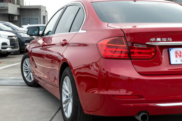 用A級的價格買臺寶馬320Li，用車感受的越級提升