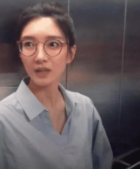 江疏影真人長啥樣？當看到純素顏的她，胡歌眼光是個謎