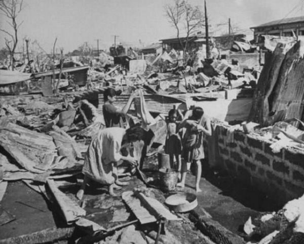 總統妻女死於日軍屠刀，索賠80億被拒，一夜殺光了所有日軍戰俘