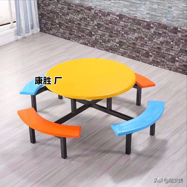 食堂玻璃鋼餐桌椅擁有更多選擇