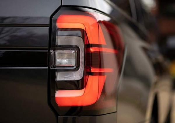 新款福特Expedition海外正式釋出！又一硬漢強勢來襲