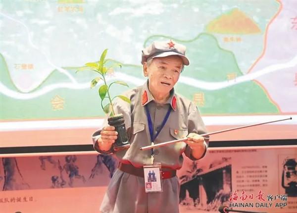 海南老黨員王學廣:“老講解”的新講解 海南老黨員王學廣:“老講解”的新講解