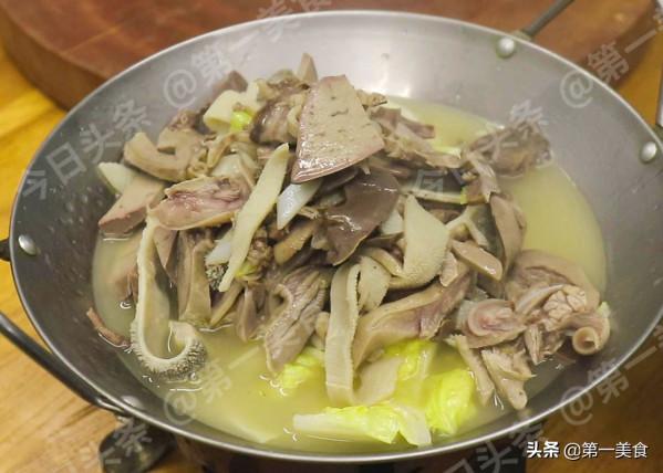 大雪過後,體虛怕冷者多吃這3道菜,有湯有肉,抵禦寒冷事半功倍 大雪過後,體虛怕冷者多吃這3道菜,有湯有肉,抵禦寒冷事半功倍