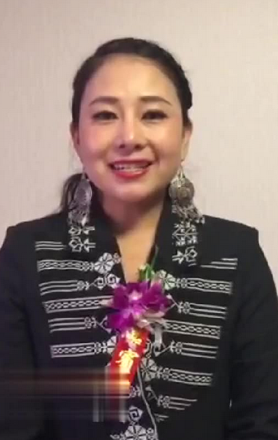 彝族姑娘周麗珍：打工小妹，因星光大道改變命運，逆襲登上春晚