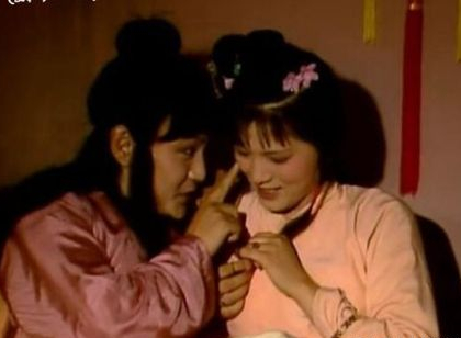 紅樓夢中的主僕：主子一生悽苦含冤而死，丫鬟卻鹹魚翻身富貴一世