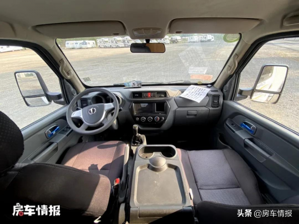 五徵也出房車！2.0T空間大亮相成“網紅”，價效比高適合入門車友