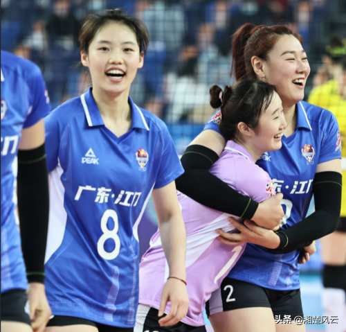 爆大冷!河南女排3-1戰勝廣東隊,兩員大將合砍53分,為球隊建功 爆大冷!河南女排3-1戰勝廣東隊,兩員大將合砍53分,為球隊建功