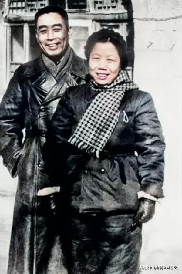 1976年1月8日，敬愛的周總理與世長辭，他一生為國為民，鞠躬盡瘁