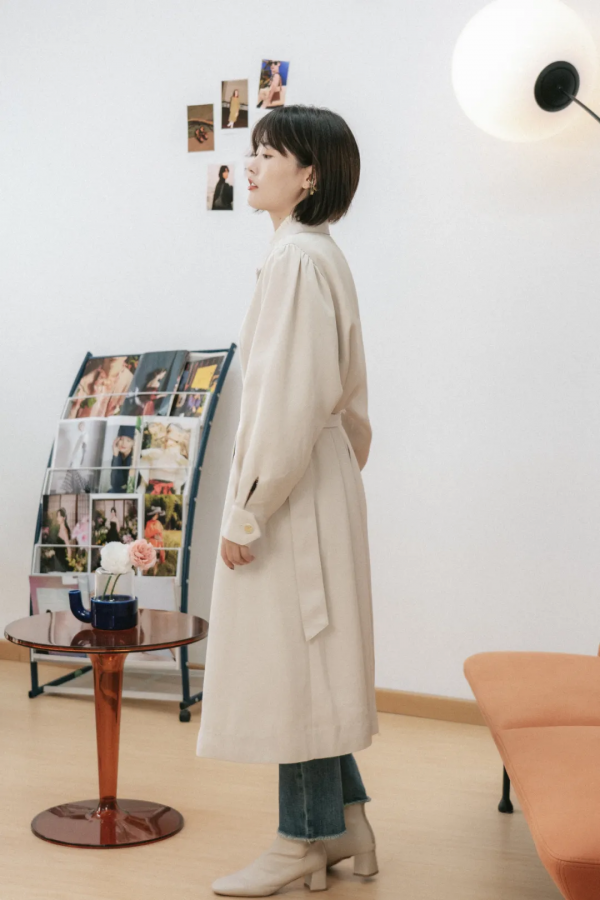 現在的品牌怎麼回事,這衣服也能賣2千? 現在的品牌怎麼回事,這衣服也能賣2千?