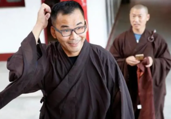 2013年,劉景崇棄百萬年薪,與家人做最後話別,妻子:願再無來世 2013年,劉景崇棄百萬年薪,與家人做最後話別,妻子:願再無來世