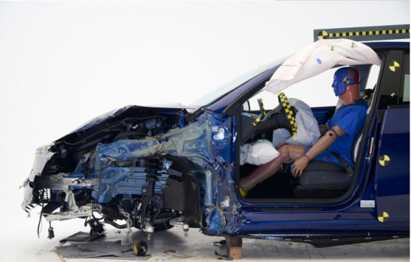 誰說電動車不安全？特斯拉Model Y獲IIHS“最佳安全獎”