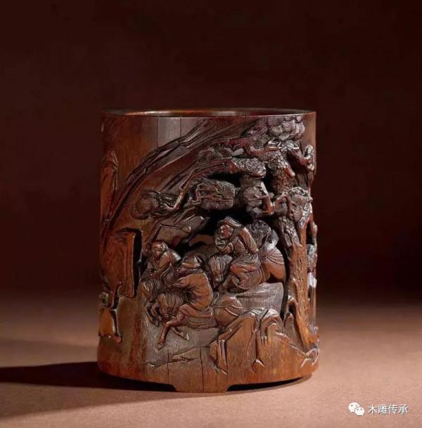 包漿後的竹雕,像極了天外來物 包漿後的竹雕,像極了天外來物