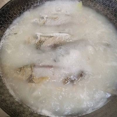 #精緻一人食#蘿蔔絲煮鯽魚