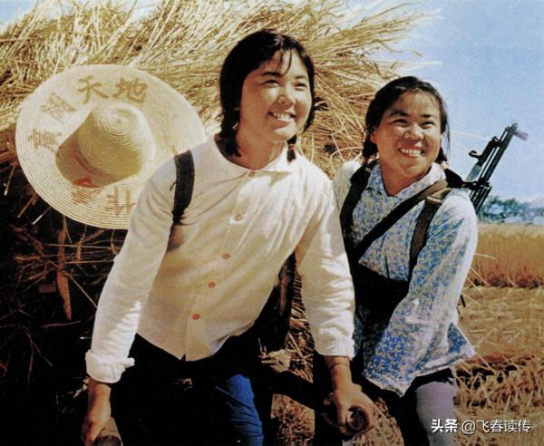 五六十年代的人,穿上一身藍綠灰,會是啥感覺? 五六十年代的人,穿上一身藍綠灰,會是啥感覺?