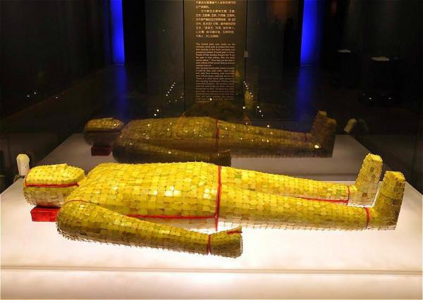 為何盜墓賊只抽金絲,不拿玉衣?盜墓賊:你當我傻啊 為何盜墓賊只抽金絲,不拿玉衣?盜墓賊:你當我傻啊