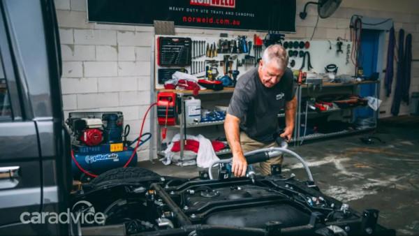 買一輛國六的豐田LC79回來改一下(第一章) 買一輛國六的豐田LC79回來改一下(第一章)