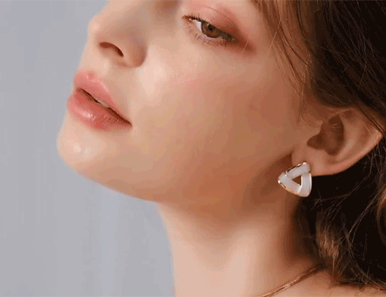 “大腸髮圈”過時了?這款配飾才好看 “大腸髮圈”過時了?這款配飾才好看