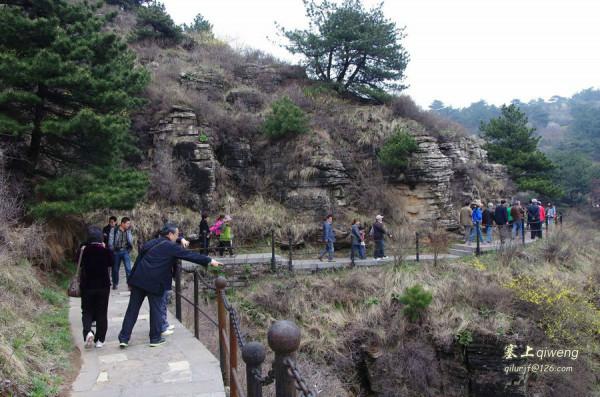 寄情山水 白馬寺 牡丹園 龍門石窟 皇城府 王莽嶺 畢業51年同學會（1）