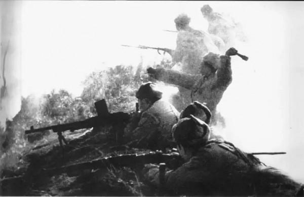 朝戰：毛主席和彭總在戰略指導上是如何運籌帷幄，招招制敵的？