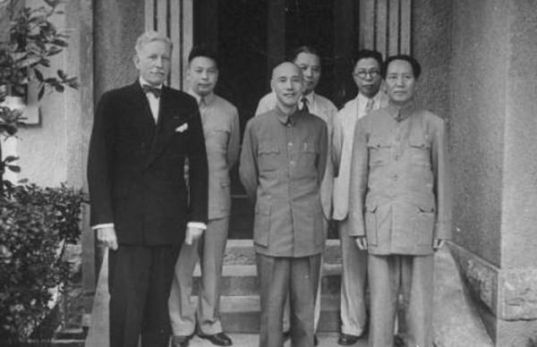 46年朱仲麗飛往蘇聯,得知賀子珍被關進瘋人院:一定要把她接回去 46年朱仲麗飛往蘇聯,得知賀子珍被關進瘋人院:一定要把她接回去