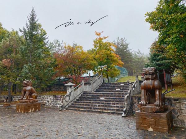 吉林敦化有一處古墓群，歷史超過千年，已是全國重點文物保護單位